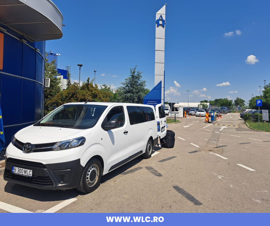 Planifică-ți Vacanța de Vară în Grup cu un Vehicul Închiriat de 7 sau 8+1 Locuri